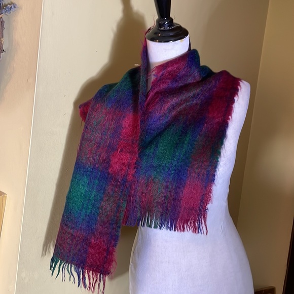 Wool Angora Winter Scarf UNISEX Fringe Edges 9”W x 46”L Plaid Vibrant $160 NEW - Picture 4 of 15